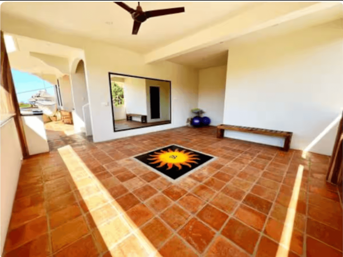 Casa Verde de Vida – Private Villa with Pool & Yoga Studio 2